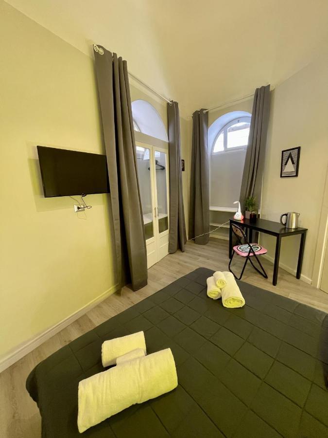4 Balconi Rooms Paladini B&B E Appartamenti Lecce Dış mekan fotoğraf