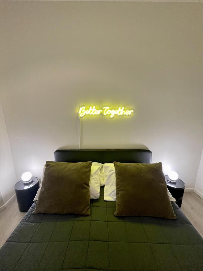 4 Balconi Rooms Paladini B&B E Appartamenti Lecce Dış mekan fotoğraf